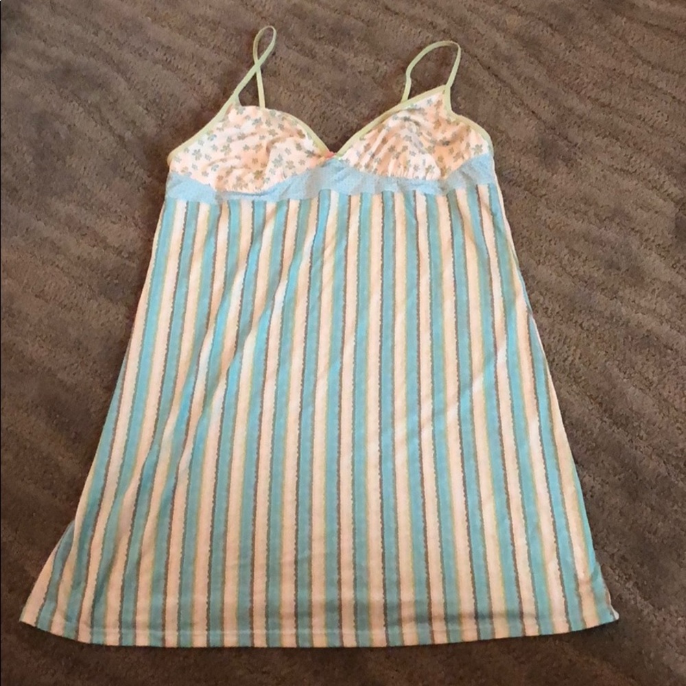 COPY - DKNY nightgown